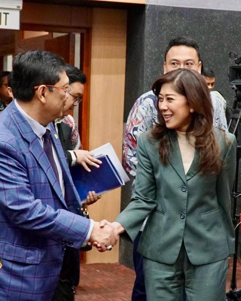 Instagram.com/meutya_hafid